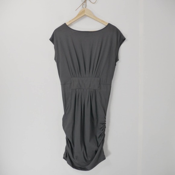 Plains & Prints Gray Sheath Dress Size M - Picture 5 of 9